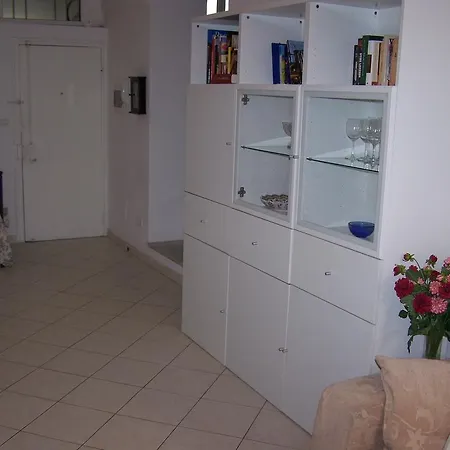Apartament Ciro Menotti 4 San Remo