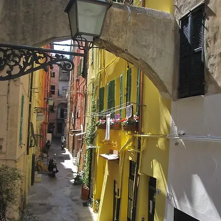 Ciro Menotti 4 * San Remo